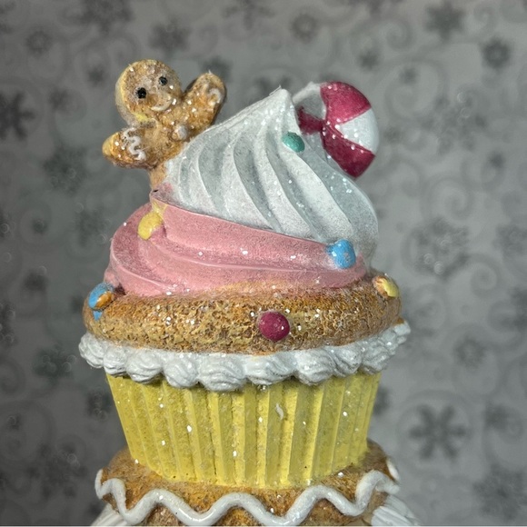 Christmas Bakery Sweet Treat Candy Pastel Gingerbread Cookie Nutcracker Figures - Picture 11 of 12